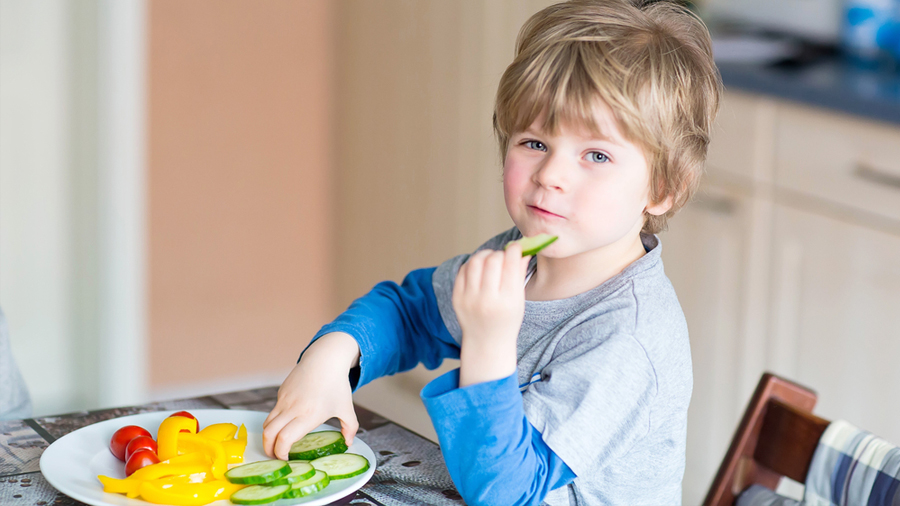 cheap ways to get your child to eat 5 a day